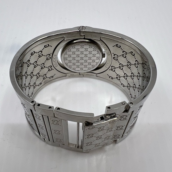 Gucci Twirl Stainless Steel Bangle Bracelet Watch - Picture 7 of 16